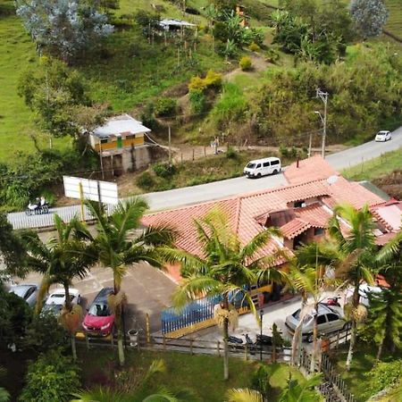 Hotel El Potrillo El Penol  Dış mekan fotoğraf