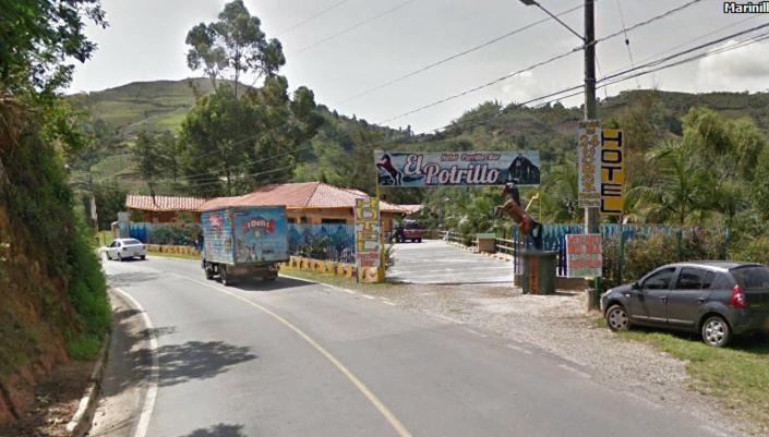 Hotel El Potrillo El Penol  Dış mekan fotoğraf