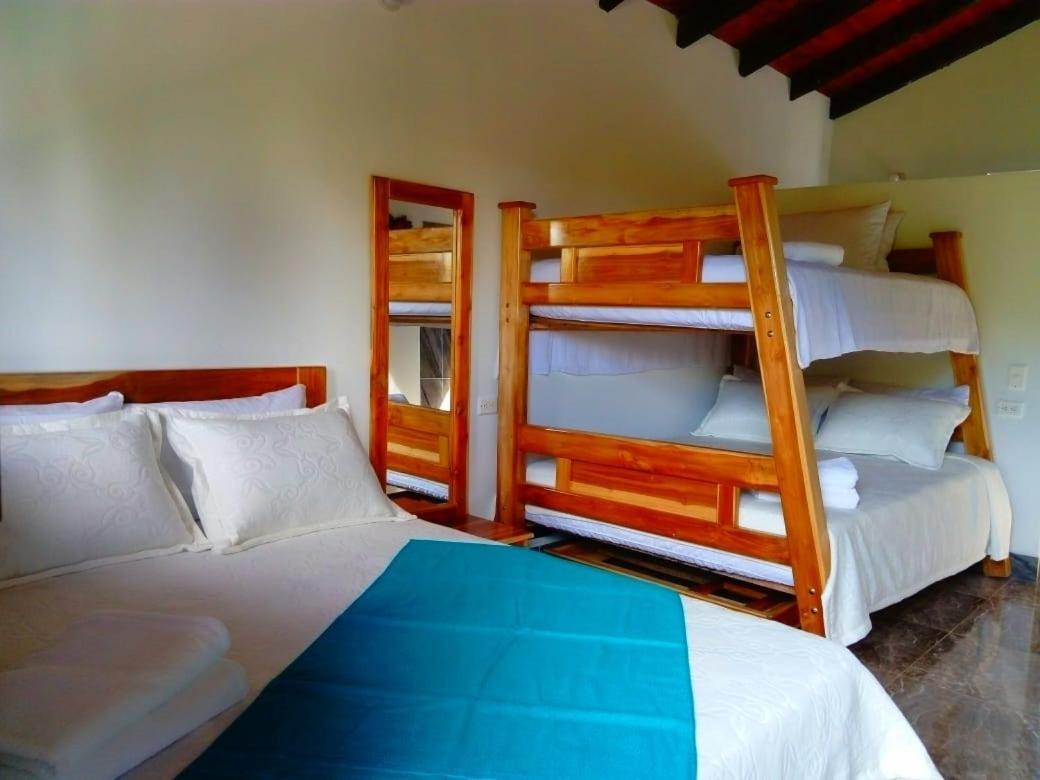 Hotel El Potrillo El Penol  Dış mekan fotoğraf